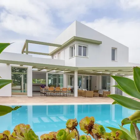Villa Santandria Grupo Seranova Luxury