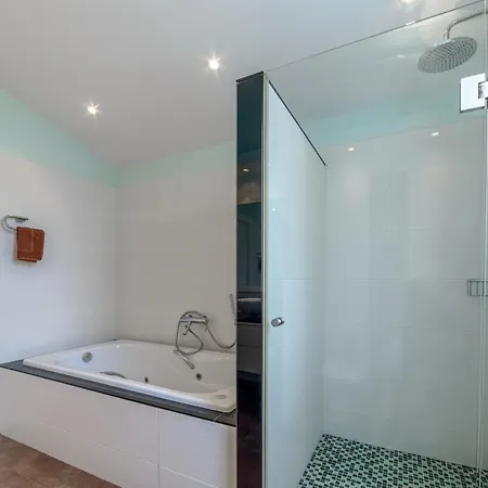 Santandria Grupo Seranova Luxury Villa