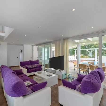 Santandria Grupo Seranova Luxury Willa *