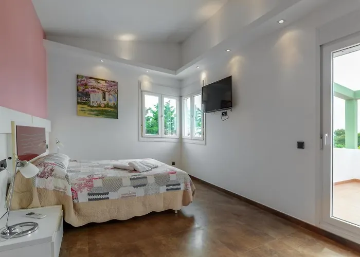 Santandria Grupo Seranova Luxury Willa