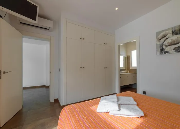 Santandria Grupo Seranova Luxury Willa